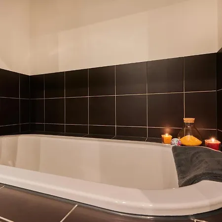 Casanando Prestige - Hifi Erlebnis In Zoo - Und Citylage