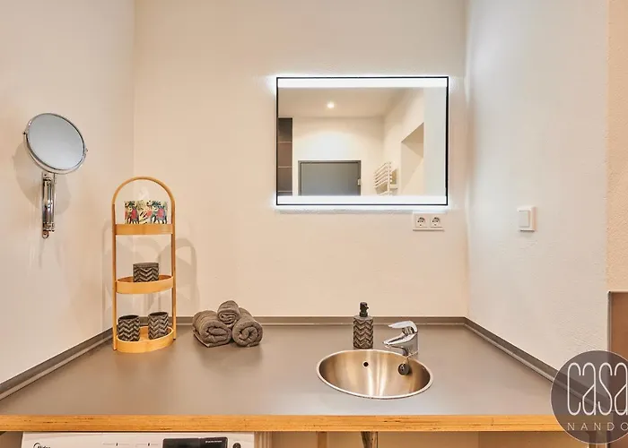 - Ruhig, Zentral & Nahe Zoo Apartment *